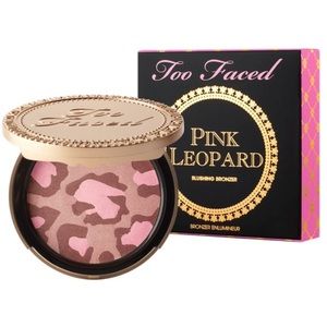 💞Too Faced Pink Leopard Blushing Bronzer 💕